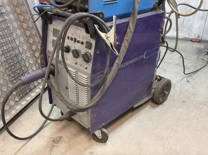MIG/MAG svets, Parweld XTM 303C samt Stahlwerk AC/DC Plasma WIG 200P