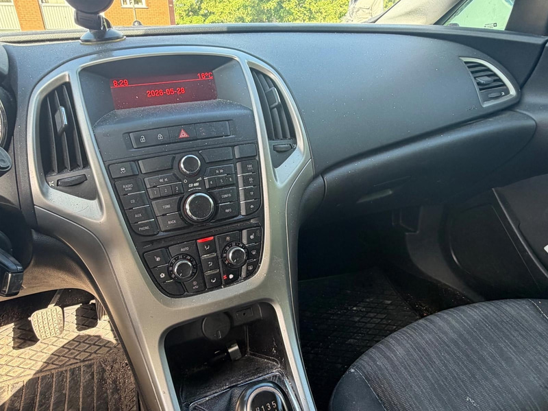 Opel Astra 1.4 Turbo -2010