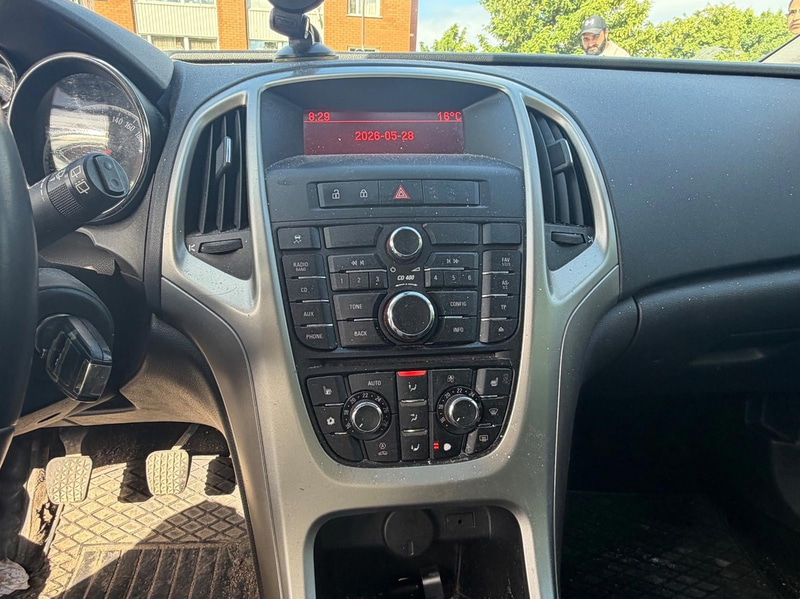 Opel Astra 1.4 Turbo -2010
