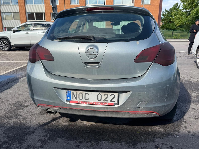 Opel Astra 1.4 Turbo -2010