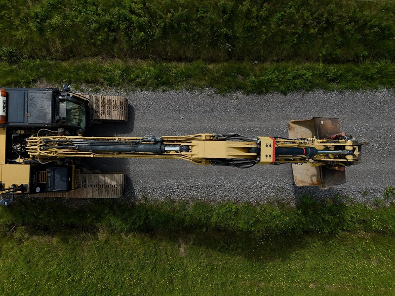 Tracked excavator Cat 324EL | 4 attachments | 2012