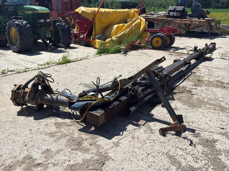 Crane & basket - System Giraff | Huddig