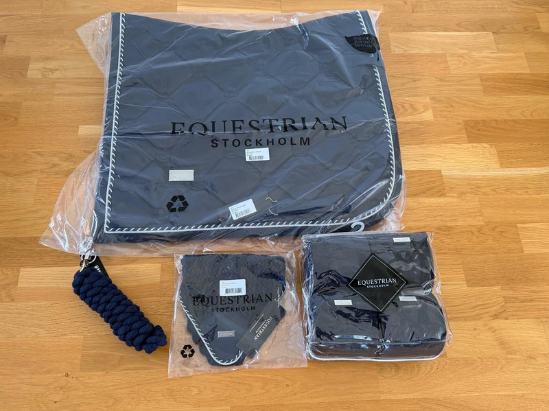 Dressage saddle pad, leg wraps and ear bonnet, Equestrian Stockholm, black/navy