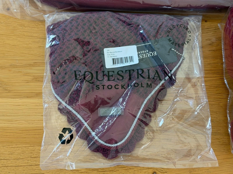 Hoppschabrak, benlindor samt huva, Equestrian Stockholm, bordeaux