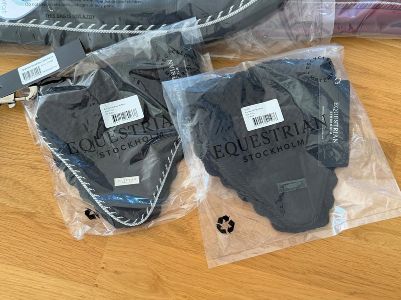 Riding accessories - 2 saddle pads and 2 ear bonnets, Equestrian Stockholm