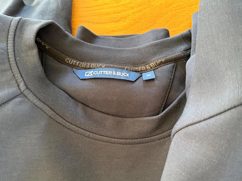 2 softshell jackets and 2 sweaters, Clique/Cutter & Buck