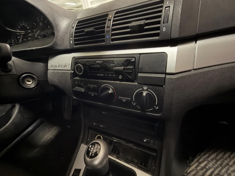 BMW 320 TOURING MJ00 -2000 | Reparations / reservdelsobjekt
