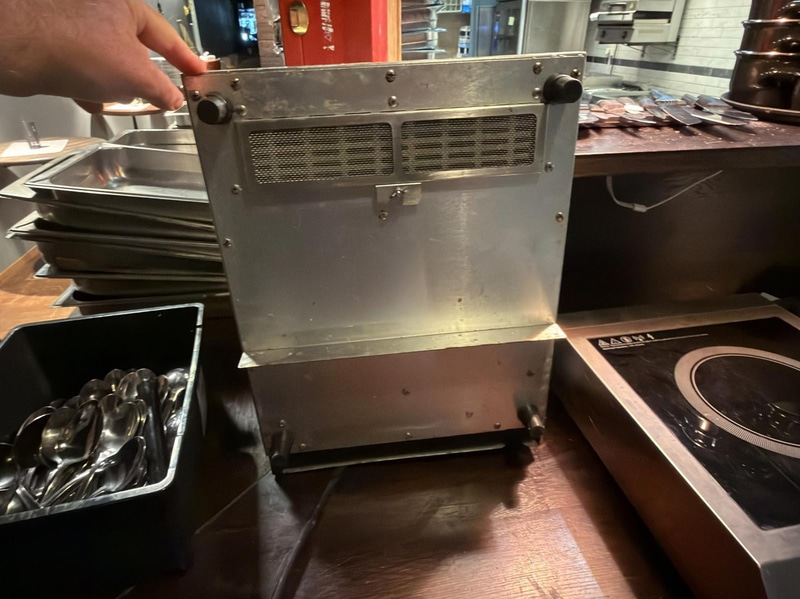 2 GGM Gastro IDS4 induction cookers, 3500 W