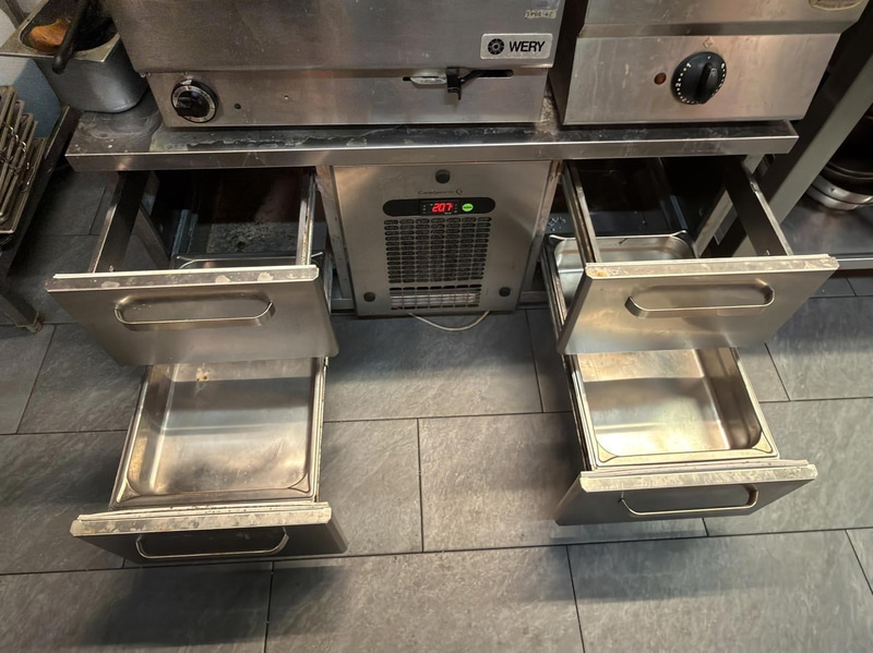 Coolpart VLG 1204 refrigerated counter, 2021