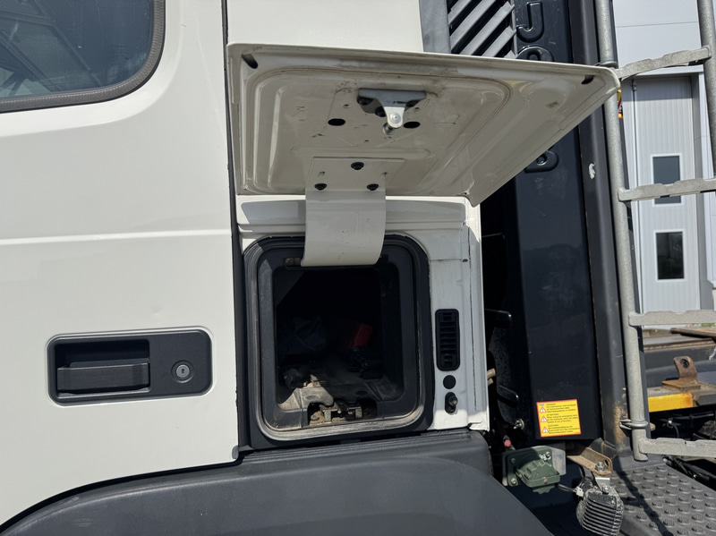 Lastväxlare Volvo FMX 410 6X2 I-Shift -2017 | JOAB 20 ton