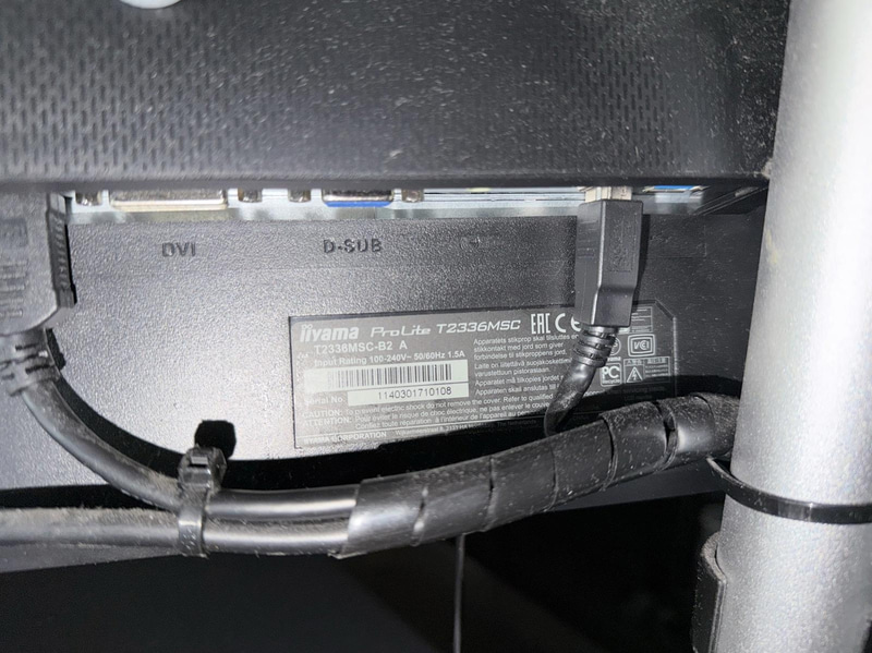 Kassasystem Oracle Micros, iiyama-skärm