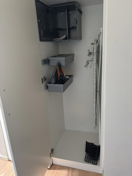 Contents of a fully furnished four-room apartment - see all images for full contents