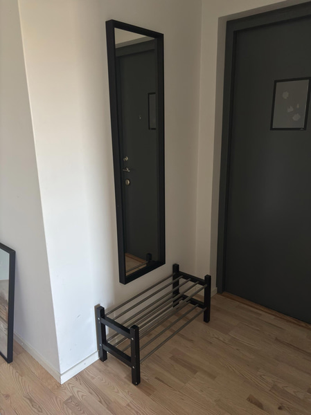 Contents of a fully furnished three-room apartment - see all photos for complete contents