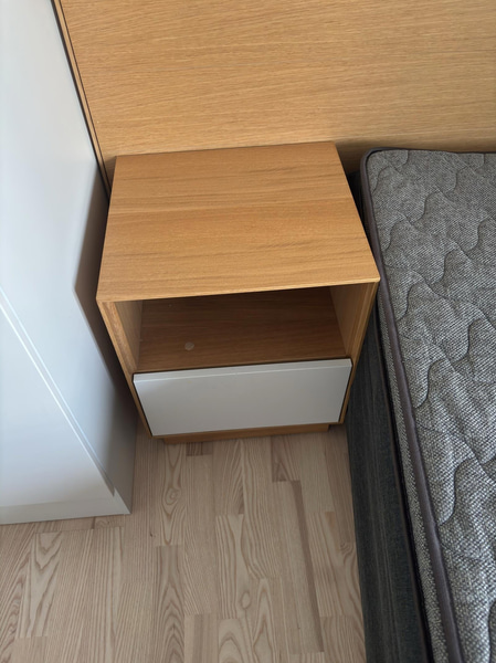 Contents of a fully furnished four-room apartment - see all images for full contents