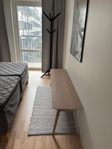 Contents of a fully furnished three-room apartment - see all photos for the full contents