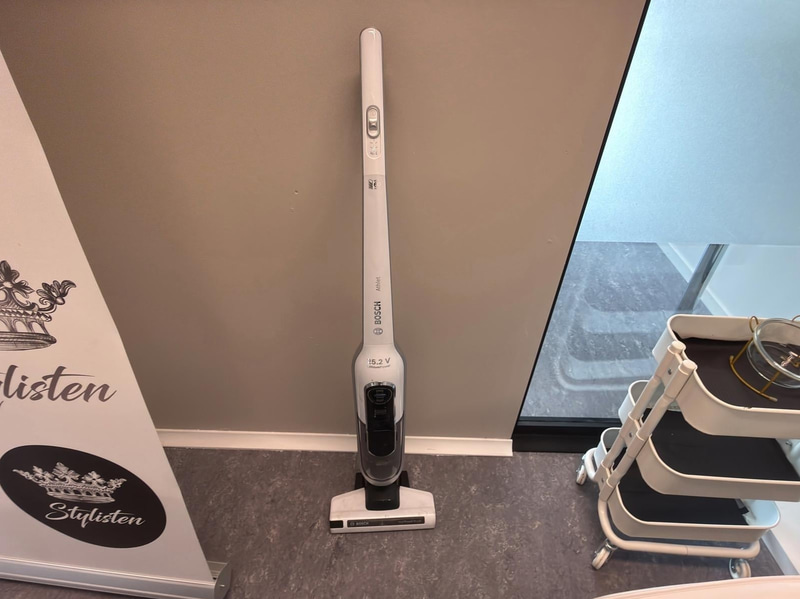 Teeth whitening equipment, treatment chair, etc.