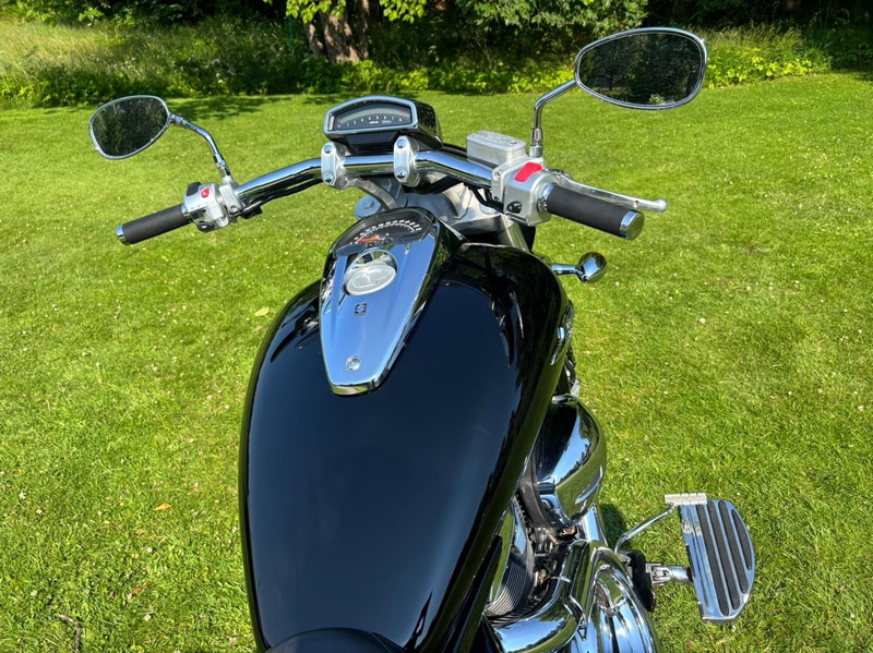 Suzuki M1800R -2006