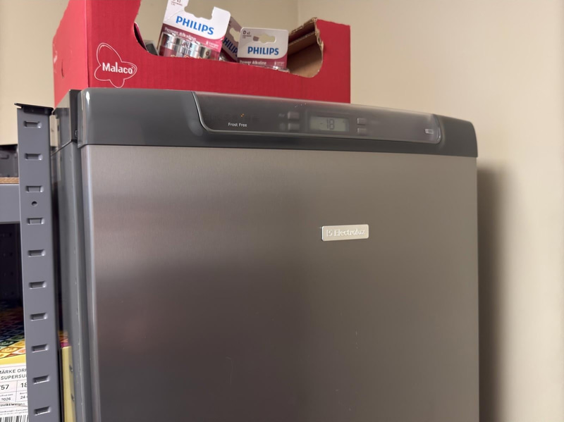 Frysskåp Electrolux EUF29403X