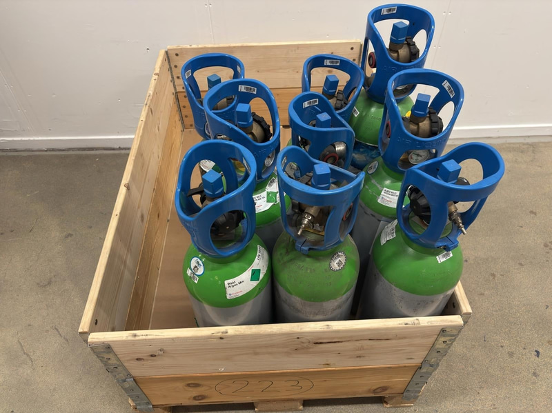 Gas cylinder