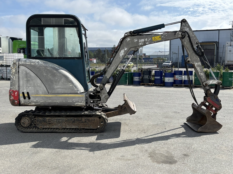Bandgrävare Bobcat 328D -2001