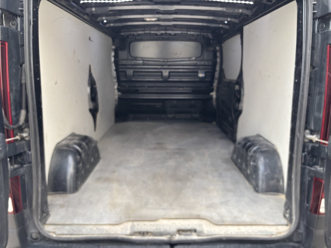 Skåpbil Nissan Primastar 3.0t 2.0 dCi DCT -2022 | Dragkrok