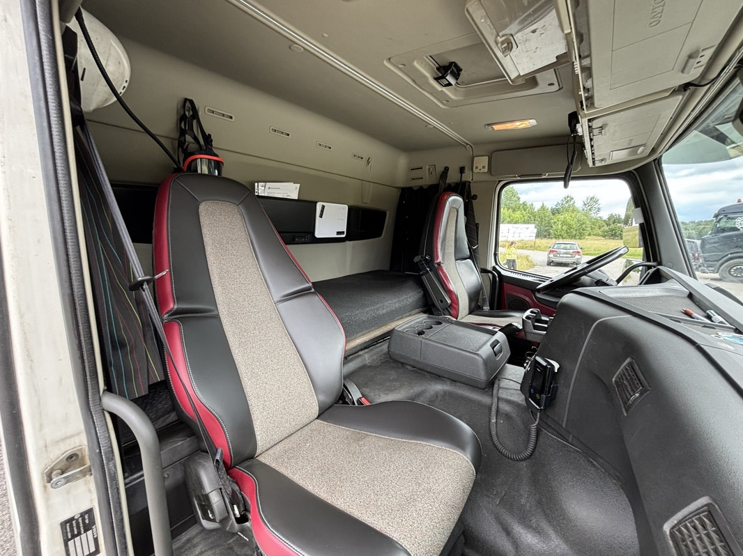 Tipper truck Volvo FMX 370 6x2 I-Shift -2018 | Sörling Ilsbo
