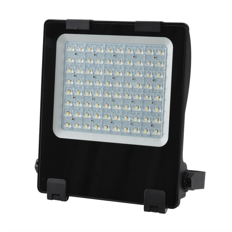 STRÅLKASTARE ZATT LINS LED - STRÅLKAST 240W 36400LM