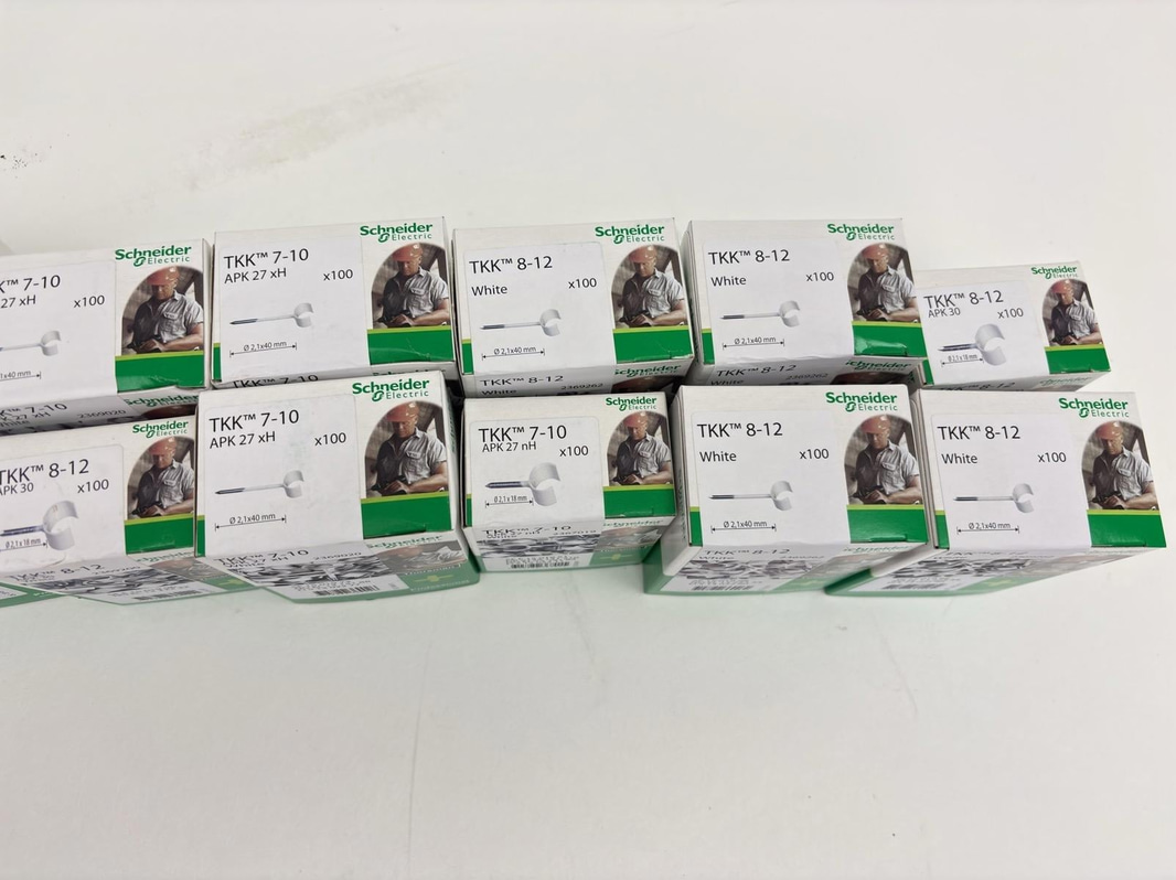 (NEW) LOT OF SCHNEIDER ELECTRIC CABLE CLIPS
