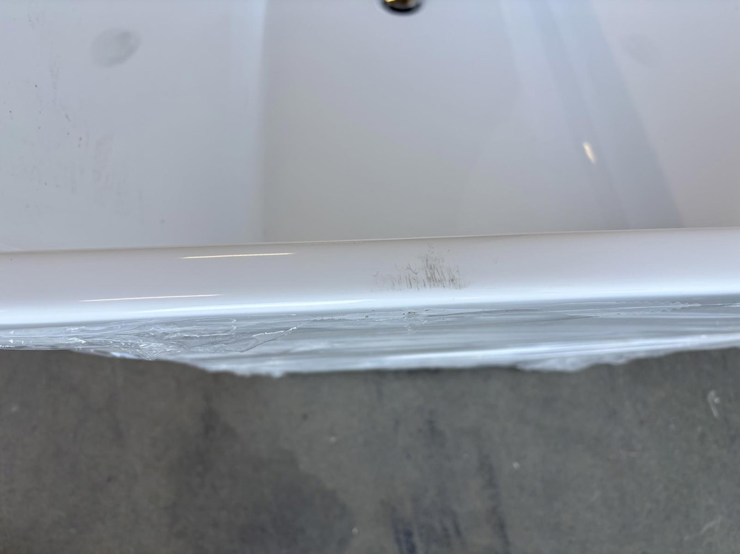 Bathtub, 1600 x 750 mm