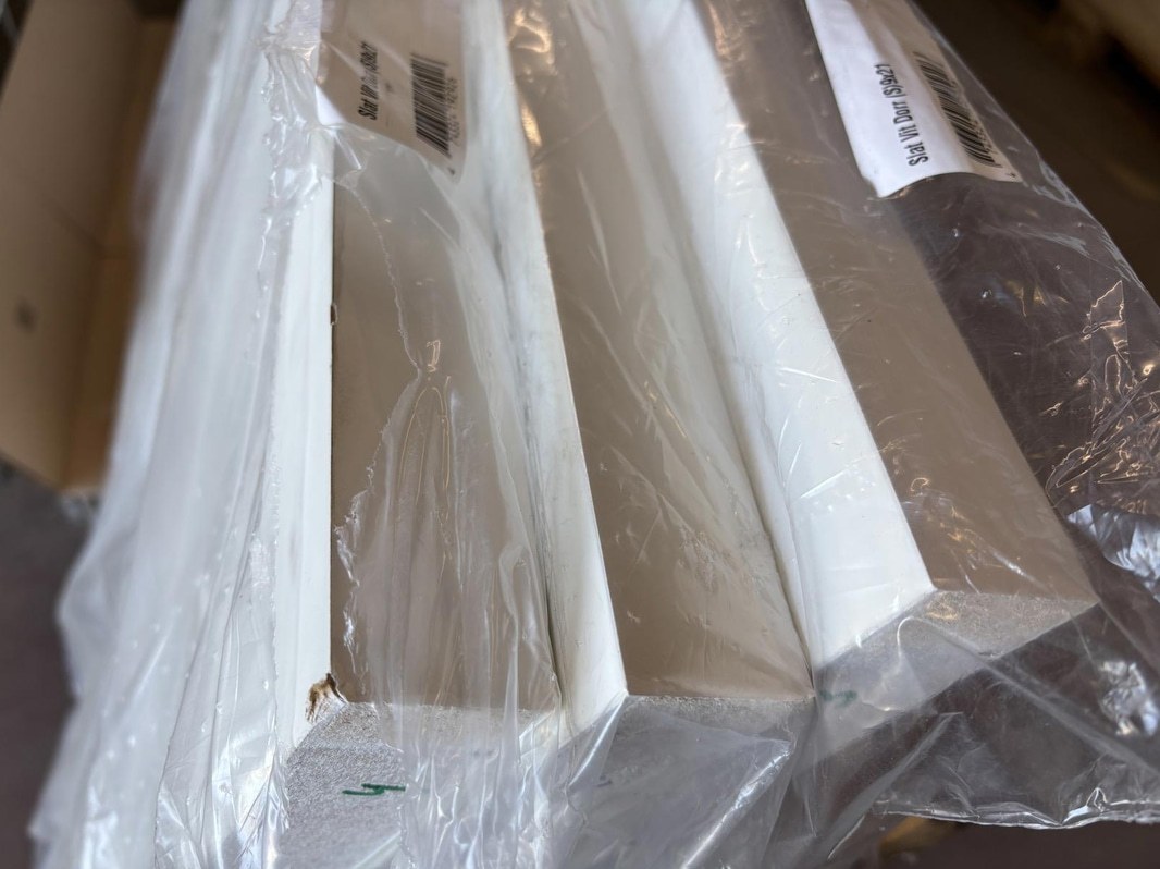 3 pcs. SOLID ELEMENTS Flush White Interior Doors 9x21