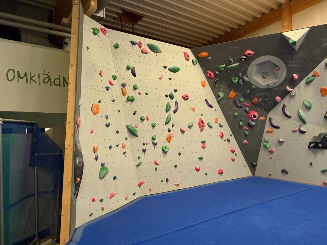 Bouldering Wall, T-Wall