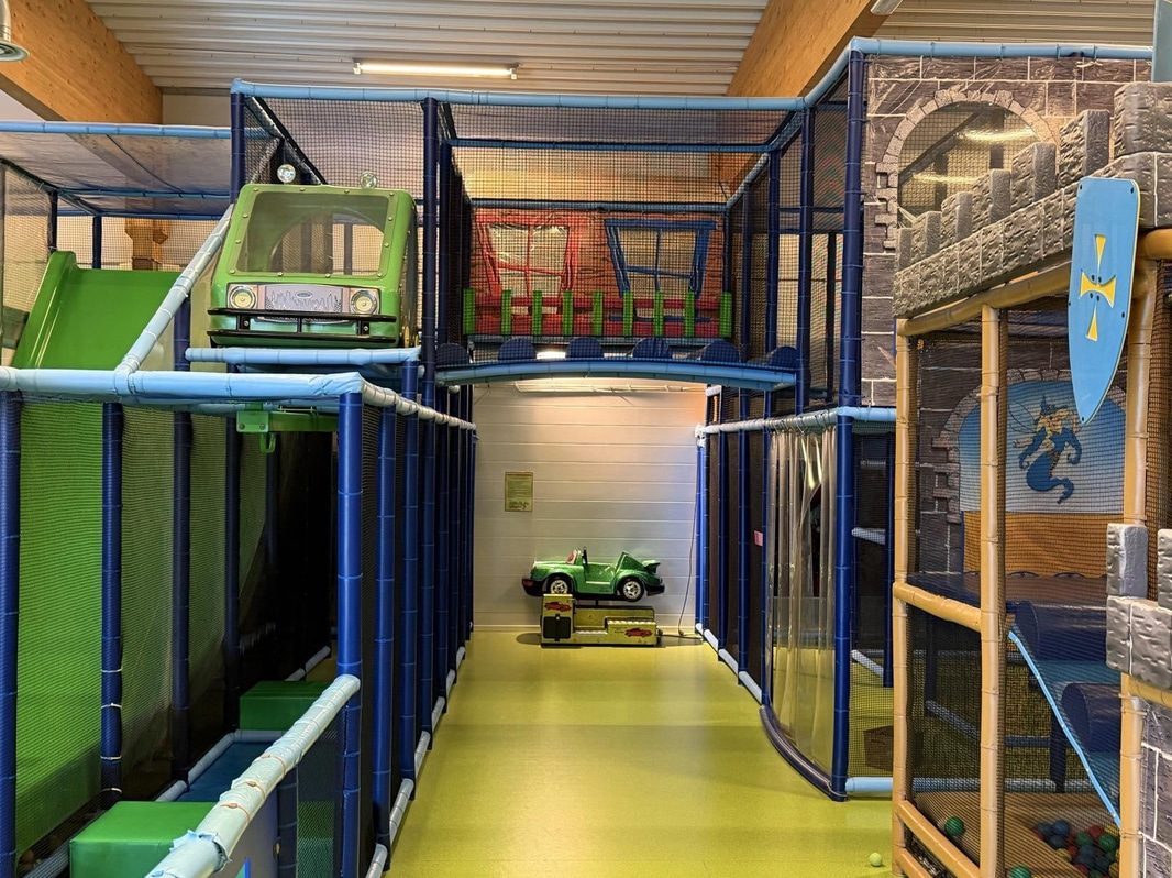 Large indoor playground, PlayCo, length approx. 37 metres