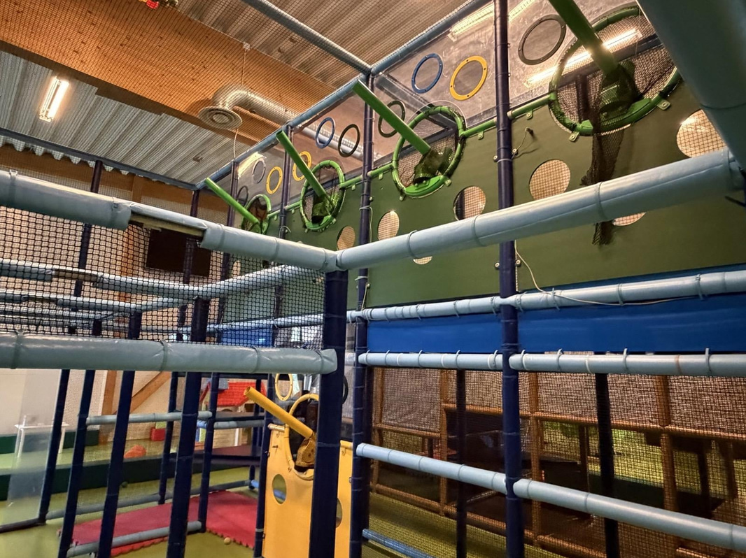 Large indoor playground, PlayCo, length approx. 37 metres