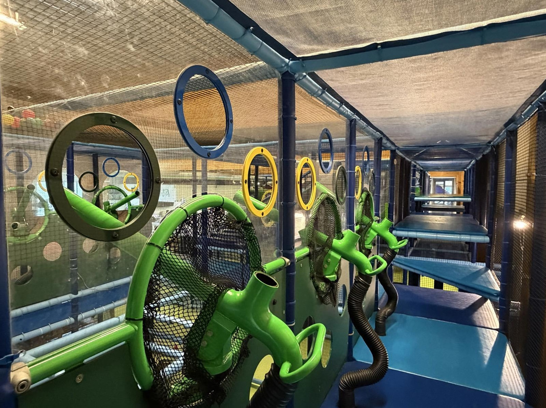 Large indoor playground, PlayCo, length approx. 37 metres