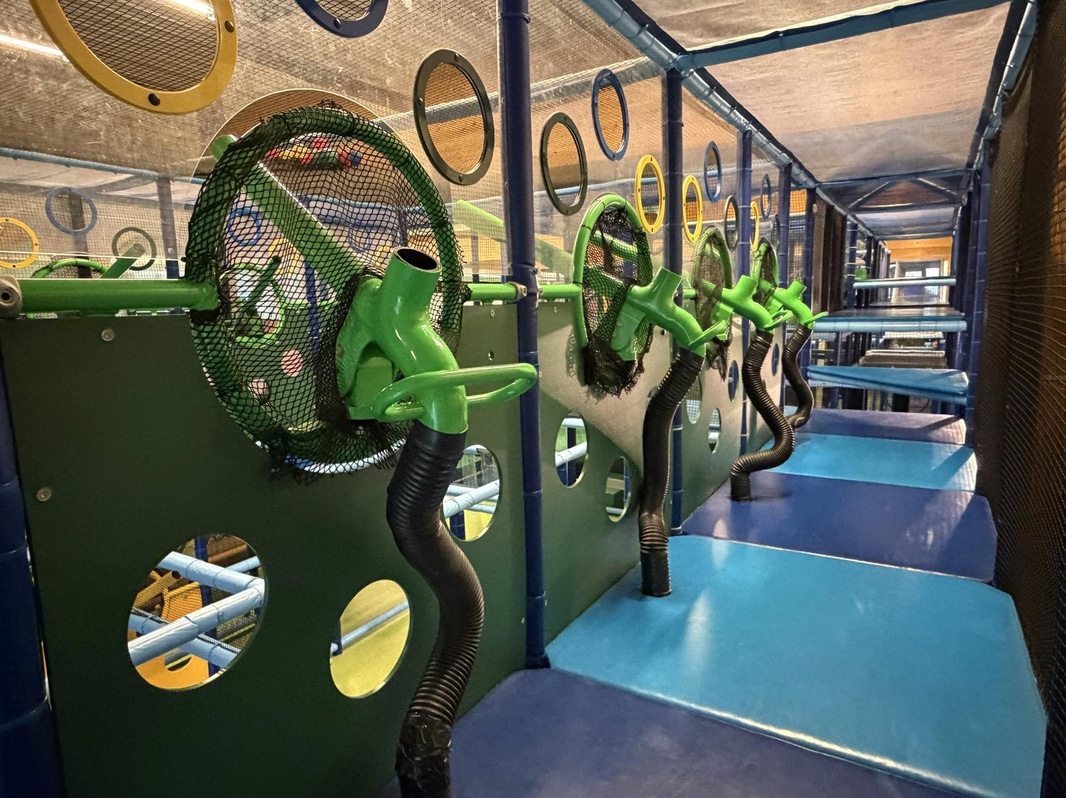 Large indoor playground, PlayCo, length approx. 37 metres