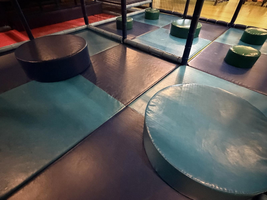 Large indoor playground, PlayCo, length approx. 37 metres
