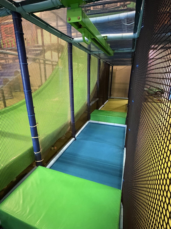 Large indoor playground, PlayCo, length approx. 37 metres