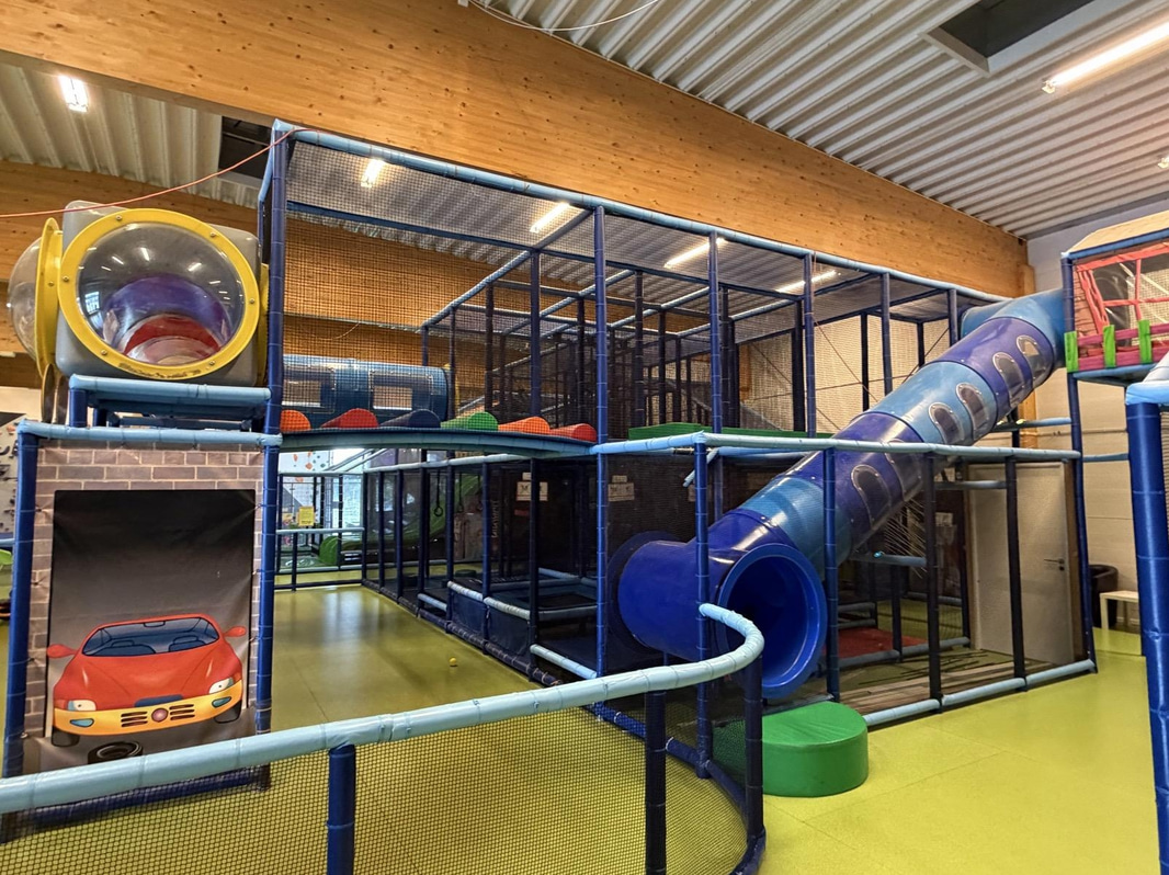 Large indoor playground, PlayCo, length approx. 37 metres