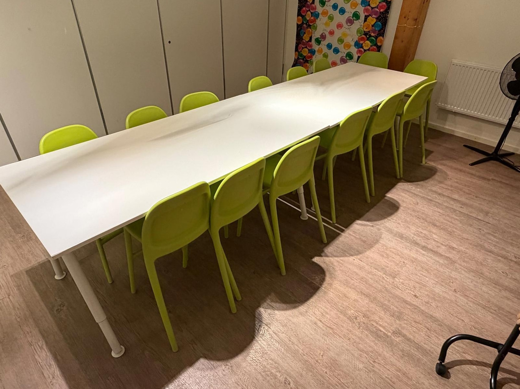 Party room 2 - 14 IKEA Urban chairs, 2 tables and a side table
