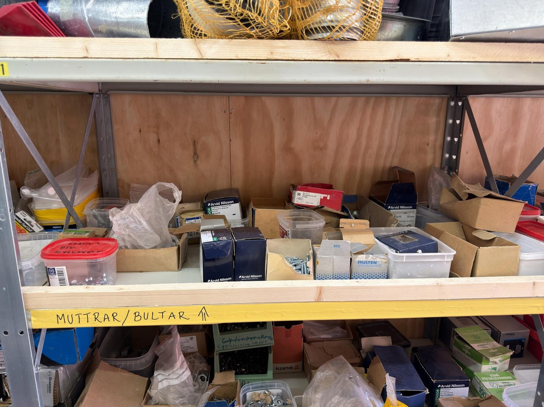 20-foot insulated container with contents