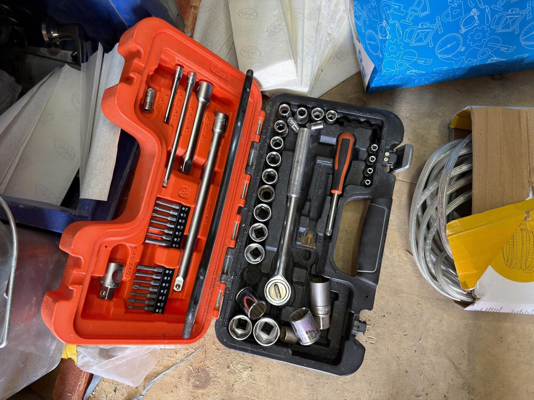 20-foot insulated container with contents