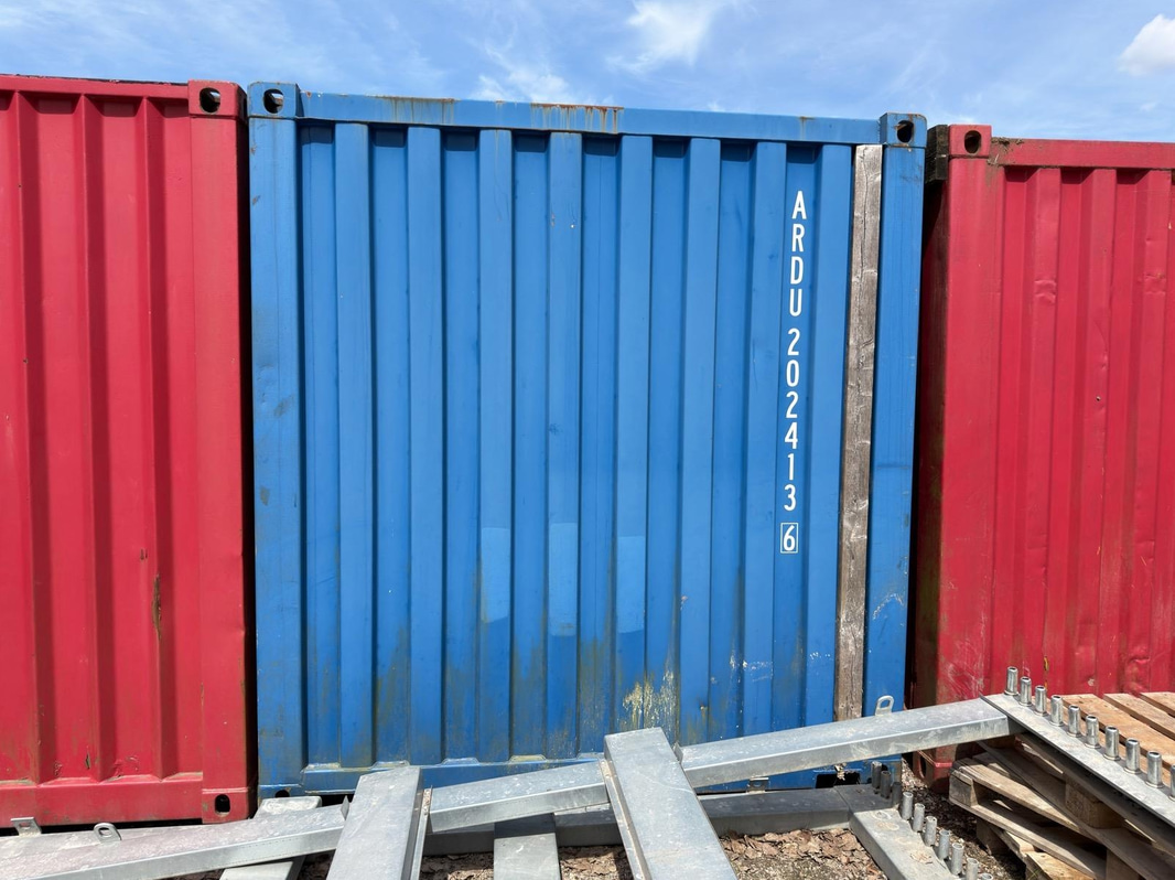 20-foot insulated container with contents