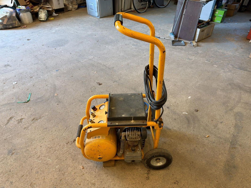 Montana 20/255 Compressor, 2011, 20 L
