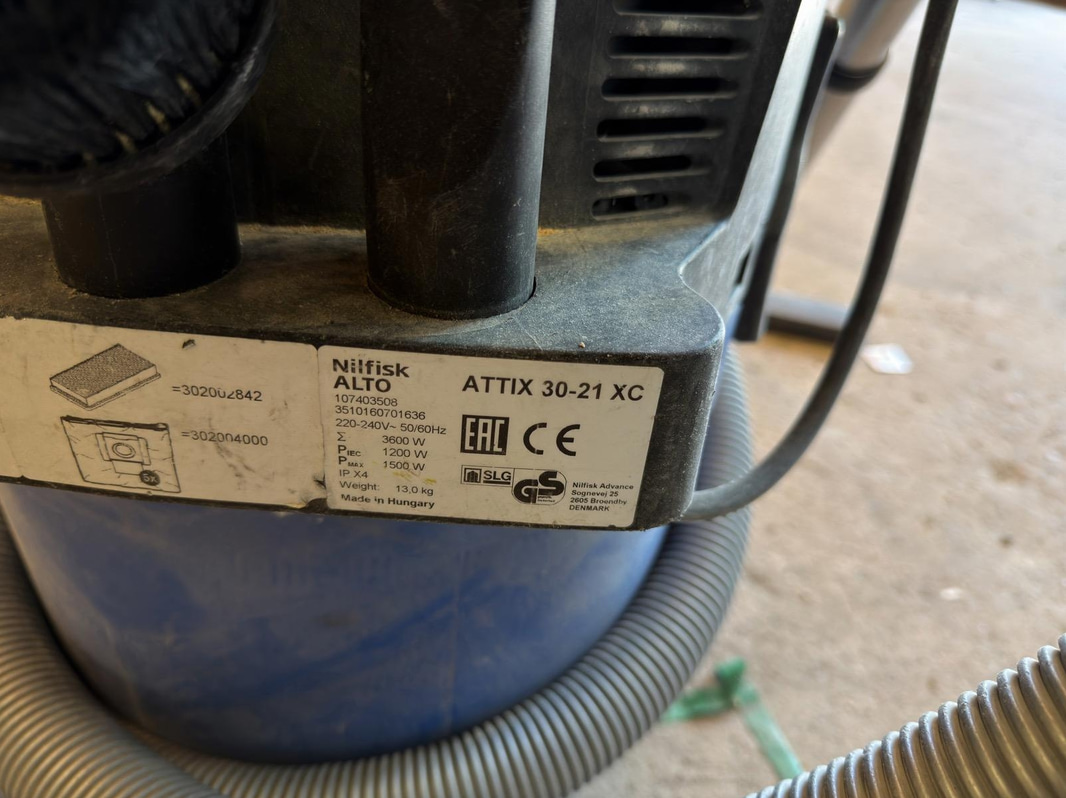 Nilfisk ATTIX 30-21 XC Vacuum Cleaner, 1200 W