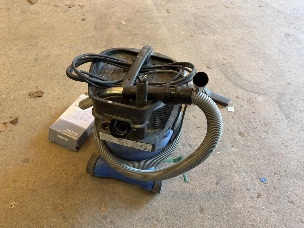 Nilfisk ATTIX 30-21 XC Vacuum Cleaner, 1200 W