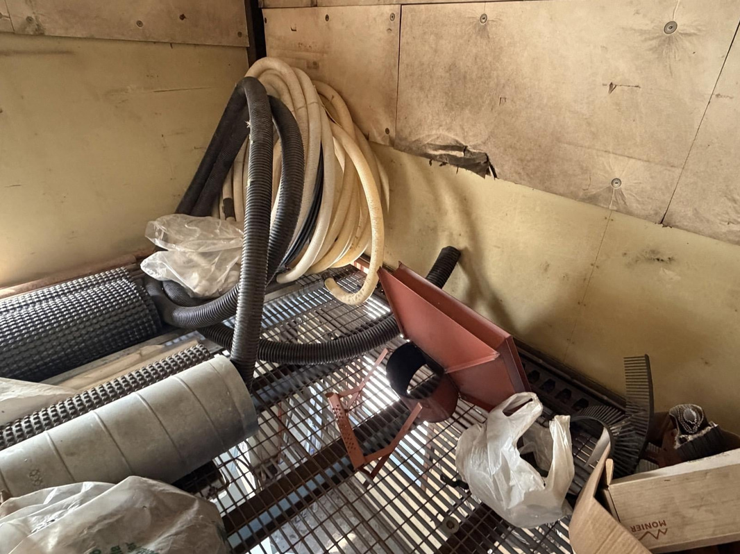 Insulation, sheet metal, building materials, etc.