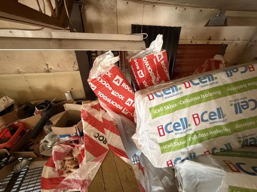 Insulation, sheet metal, building materials, etc.