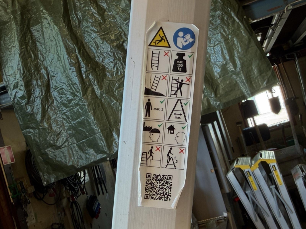 Wibe W55DN-8 Ladder