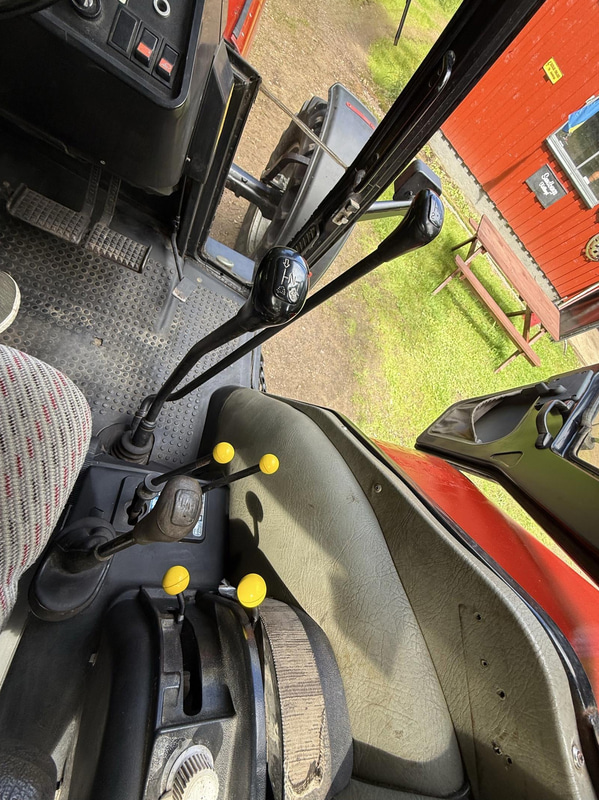 Traktor 4x4 Case IH 1056  105hk -1989