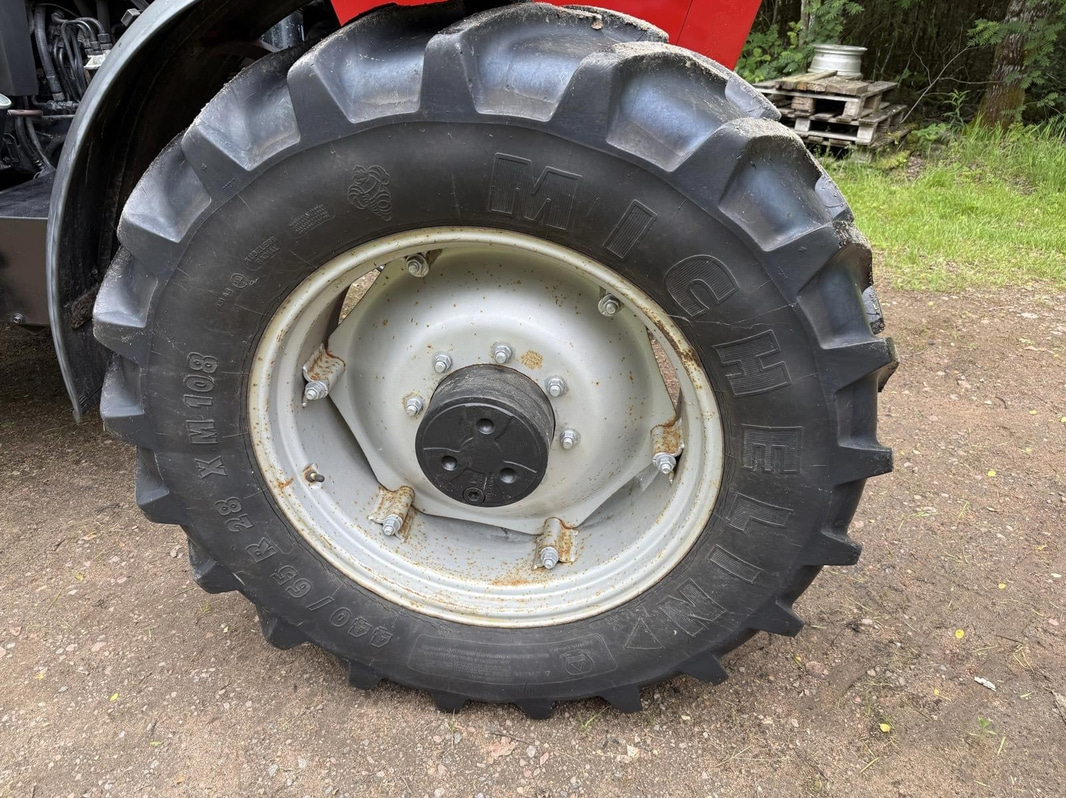 Traktor 4x4 Case IH 1056  105hk -1989